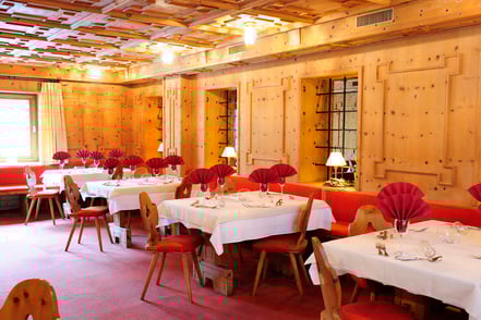 Bauernstube im Hotel Reschnerhof in Reschen am Reschenpass