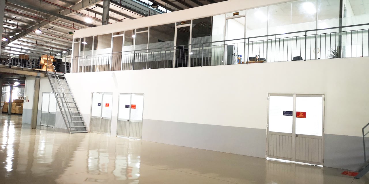 カバン・バッグの検品縫製工場　ベトナム　ホーチミン