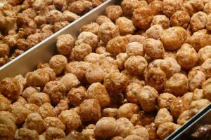 7 Favourite Muslim-Friendly And Halal Snack Packs In Ho Chi Minh To Take Home