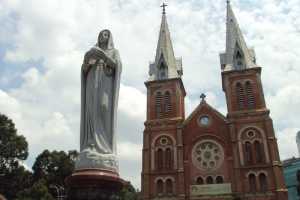 Attractions in Ho Chi Minh City - Notre Dame Cathedral