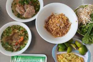 Top 10 Street Foods To Complete Your Culinary Journey Across Vietnam