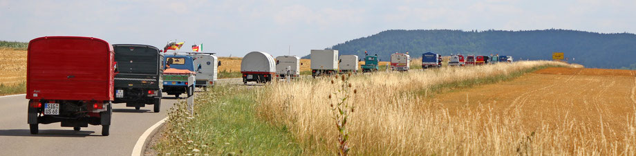 Ausfahrt am 15. Ape -Treffen in Bergfelden 2022