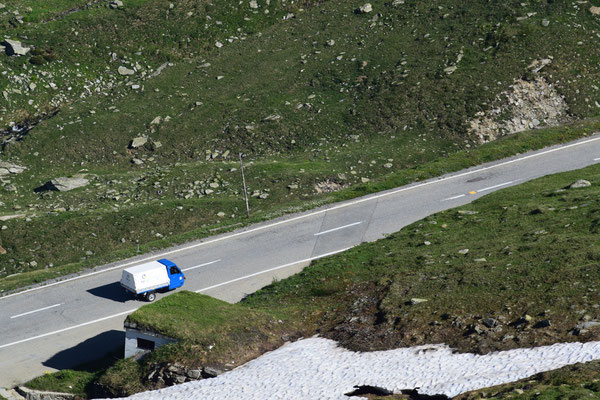 Die Drüradbrüedere sind unterwegs am Nufenenpass