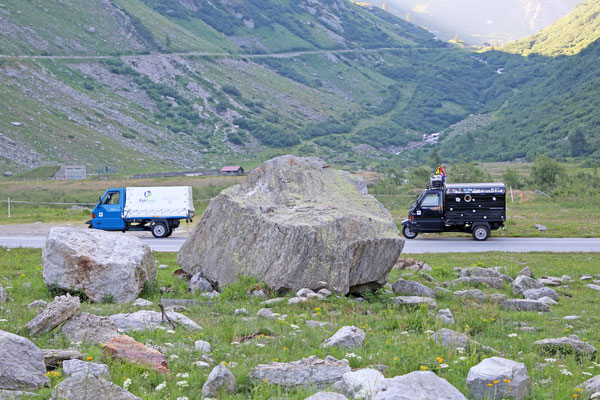 Die Drüradbrüedere sind unterwegs am Nufenenpass