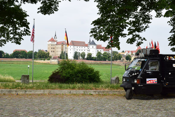 Auf drei Räder auf Reise, Dreiradreisen, , 3-Rad Ferien, 3-Rad Urlaub, Slow Travel, Langsam Reisen, Mit dem 2-Takter unterwegs, 2-Takt Reisen, 2-Takt Reisemobil, Ape Reisen, Mit Ape durch Europa, Dreiradtouren, Dreiradwohnmobil, Dreiradreisemobil, Dreirad