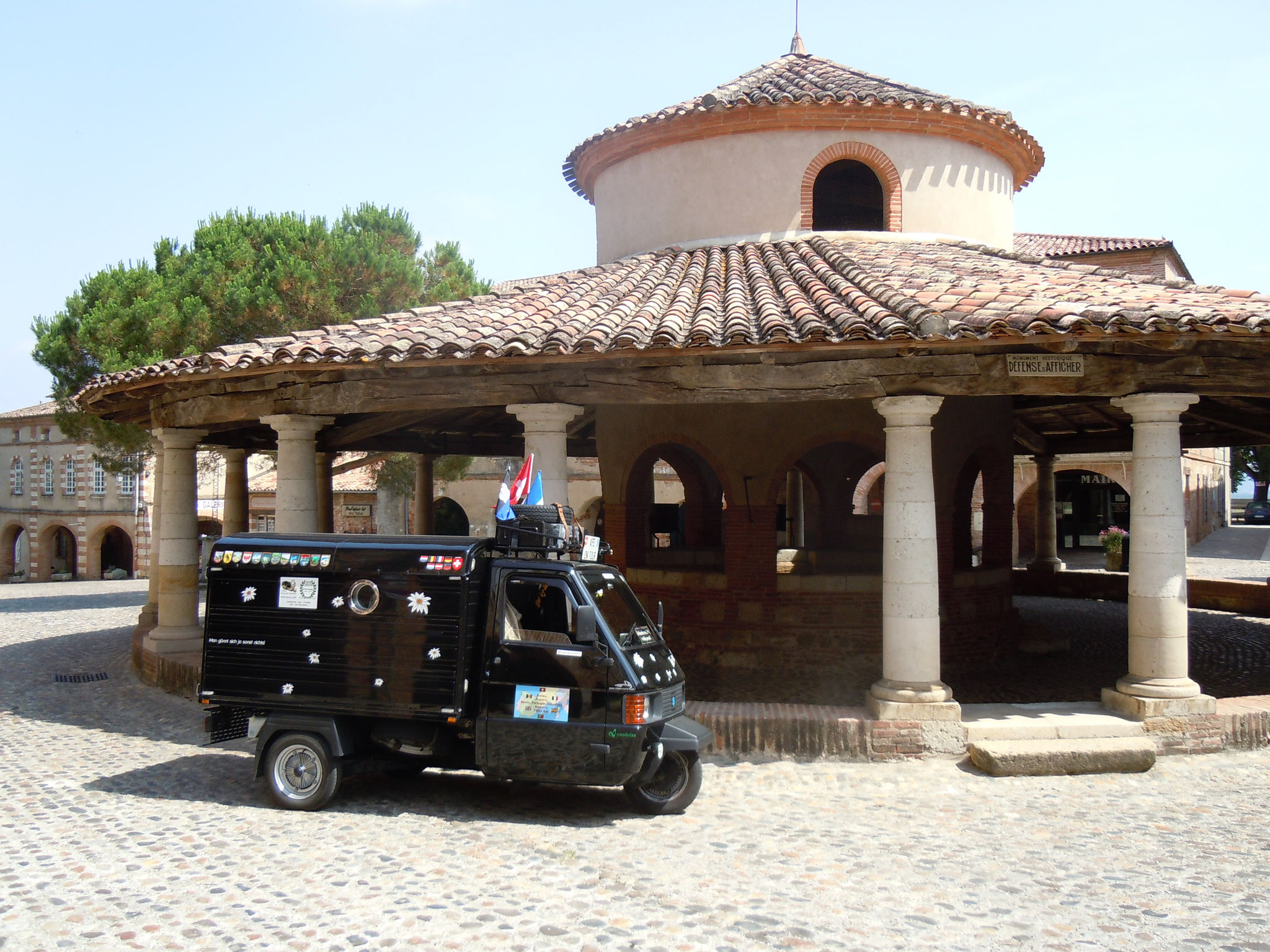 Auf einer meiner Dreiradreisen,  Auvilar, Frankreich