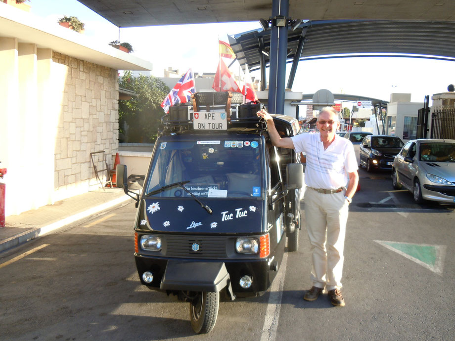 Auf drei Räder auf Reise, Dreiradreisen, , 3-Rad Ferien, 3-Rad Urlaub, Slow Travel, Langsam Reisen, Mit dem 2-Takter unterwegs, 2-Takt Reisen, 2-Takt Reisemobil, Ape Reisen, Mit Ape durch Europa, Dreiradtouren, Dreiradwohnmobil, Dreiradreisemobil, Dreirad