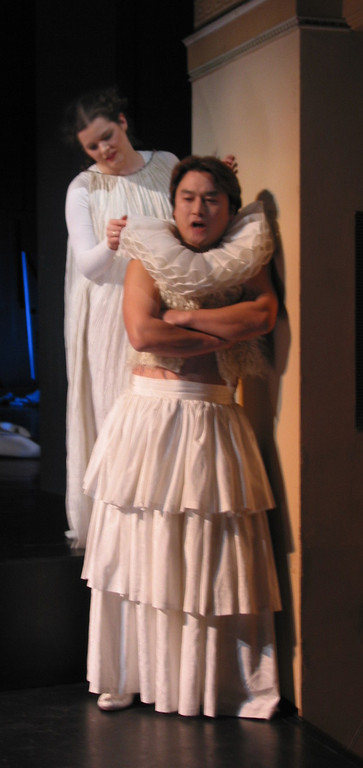 Salome und Narraboth (Stéphanie Pothier, Jong Kweon Lee): Du wirst das fuer mich tun, Narraboth, nicht war?