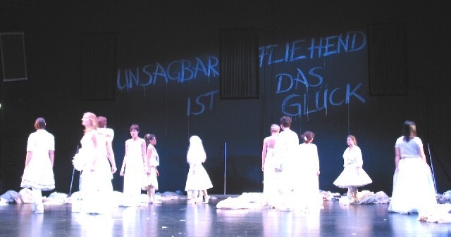 Unsagbar filehend ist das Glueck, Strauss-Collage, Wilhelma Theater, Stuttgart, 2004