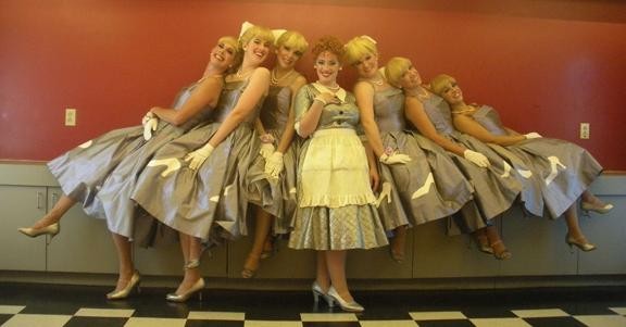 (Katrina Corbeil, Catherine B. Lavoie, Gilda Salomone, Marianne Lambert, Stéphanie Pothier, Marie-Claude Arpin, Mélanie Roy)