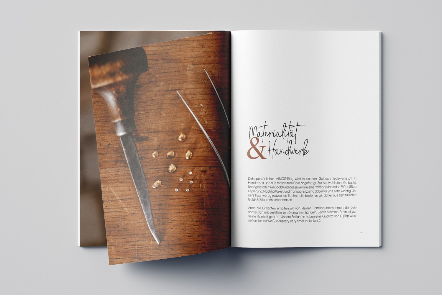 Agnes Morguet Interior Art & Design - Das Grafikkonzept der Schmuckmarke Mimos spiegelt die Wertschätzung und Qualität der einzigartigen Schmuckstücke wider und greift auch den Charakter der Gründerinnen auf.