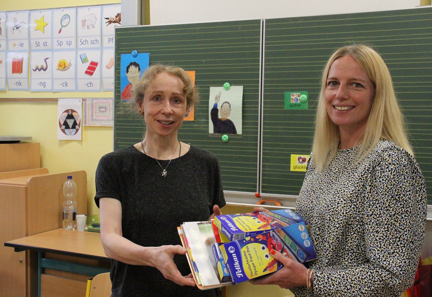 Auch Lehrer griffen in die eigene Tasche