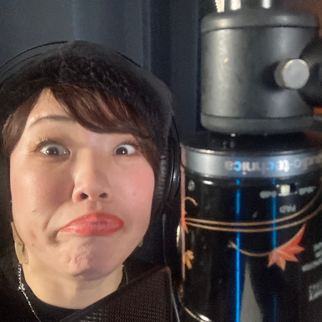 マイクとおちよ