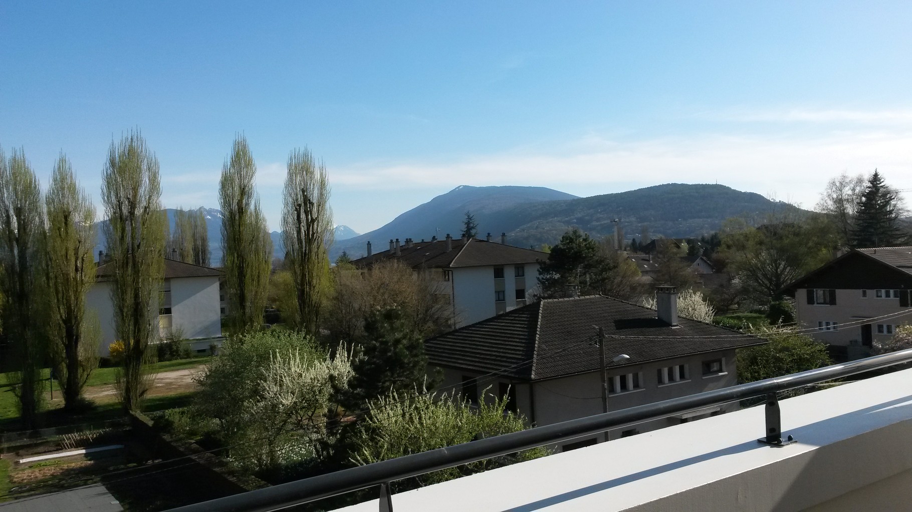 Le Semnoz vu de la terrasse