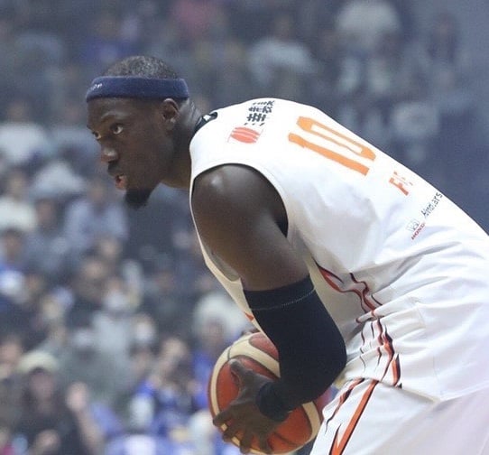 ファイ・パプ・月瑠