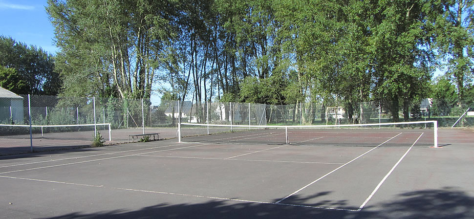 Photo - Courts de tennis rue des Marais - Bréville-sur-Mer