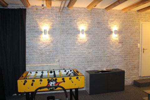 Steinwerke.ch moderne Wandverkleidung - Deko - Design - Wandpaneele, Modern - Elegant - Exklusiv - Steinwandbeleuchtung - Kunststein - Ambiente - Freude