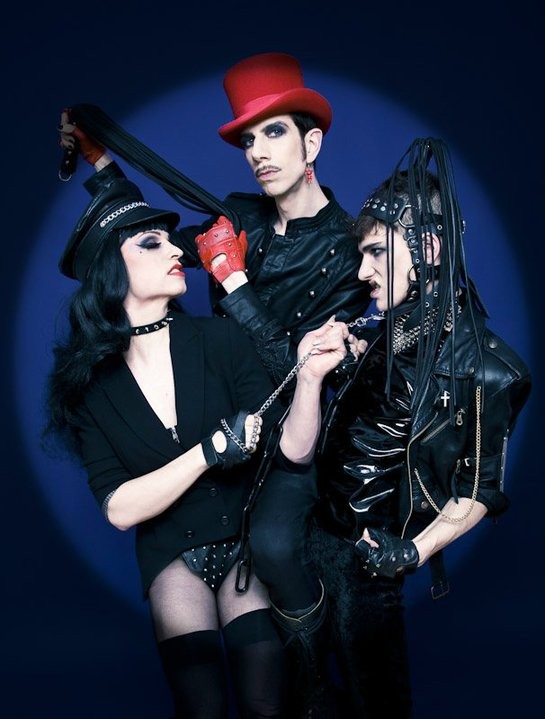 Tamara Mascara , Martin 101, Martin Meister,  Edgar Retro, Herrenscheide