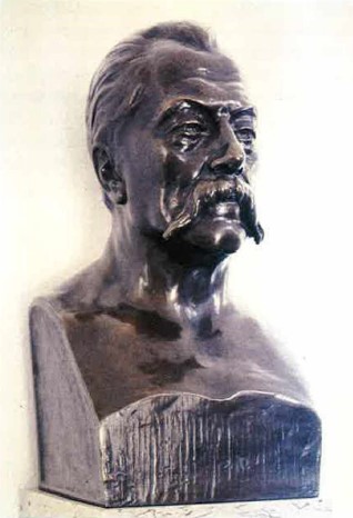 Bild 14: Albert Miller von Hauenfels. Büste im Hauptgebäude der Montanuniversität. Foto Wilke Leoben