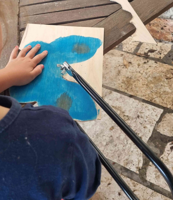 NAJU - Laubsägearbeiten & Tierpräparate