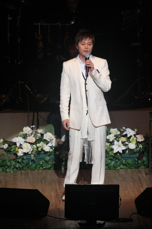 そして、歌手のRyuさん登場！