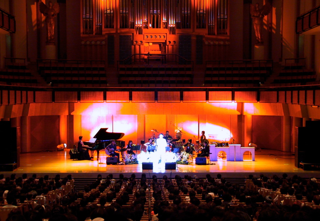 ハートフルな歌声に会場は包まれた