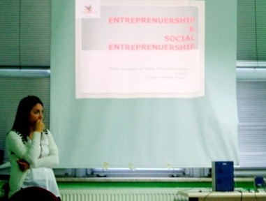 Presentation about social entrepreneurship, entrepreneurship and social projects.