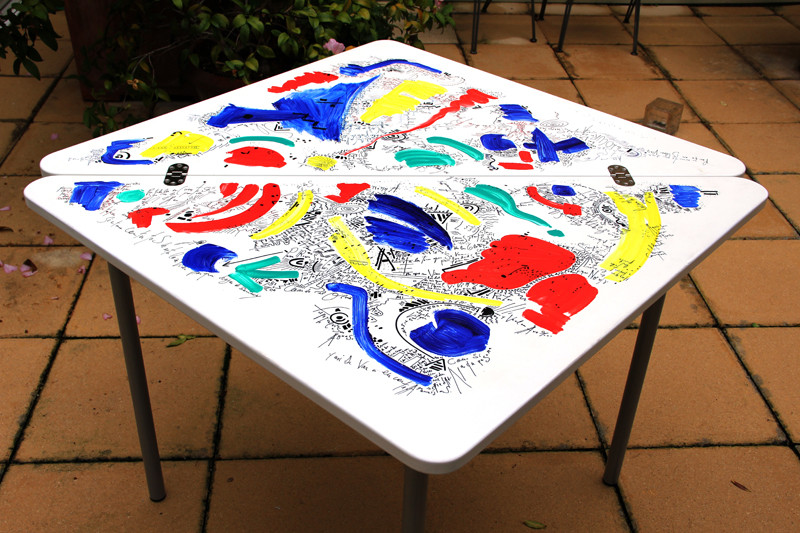 Table - 80 x 80 cm