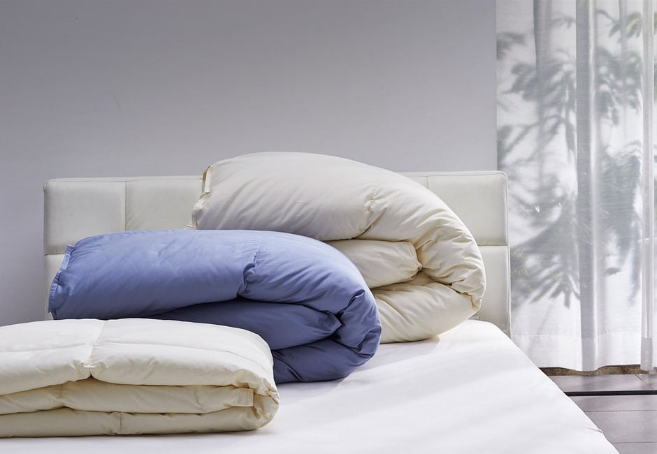 羽毛ふとんトップの商品写真