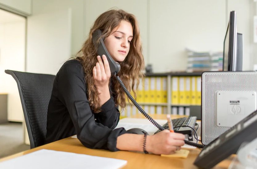 Gerade Angestellte der Verwaltung sind derzeit sehr gesucht.