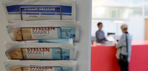 Versicherte Arbeitslose müssen alles Zumutbare zur Verkürzung ihrer Arbeitslosigkeit unternehmen. (Bild: Keystone)