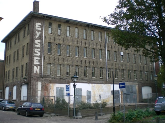 Kaaspakhuis Eyssen, vóór de herbestemming. 