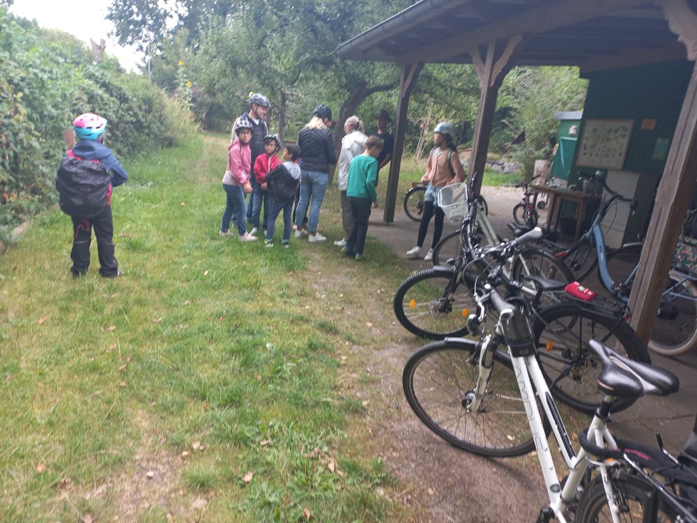 An der NABU Hütte ging es los