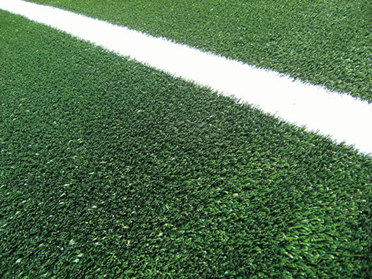 最新高密度ロングパイル人工芝（ノンサンド・ノンチップ）