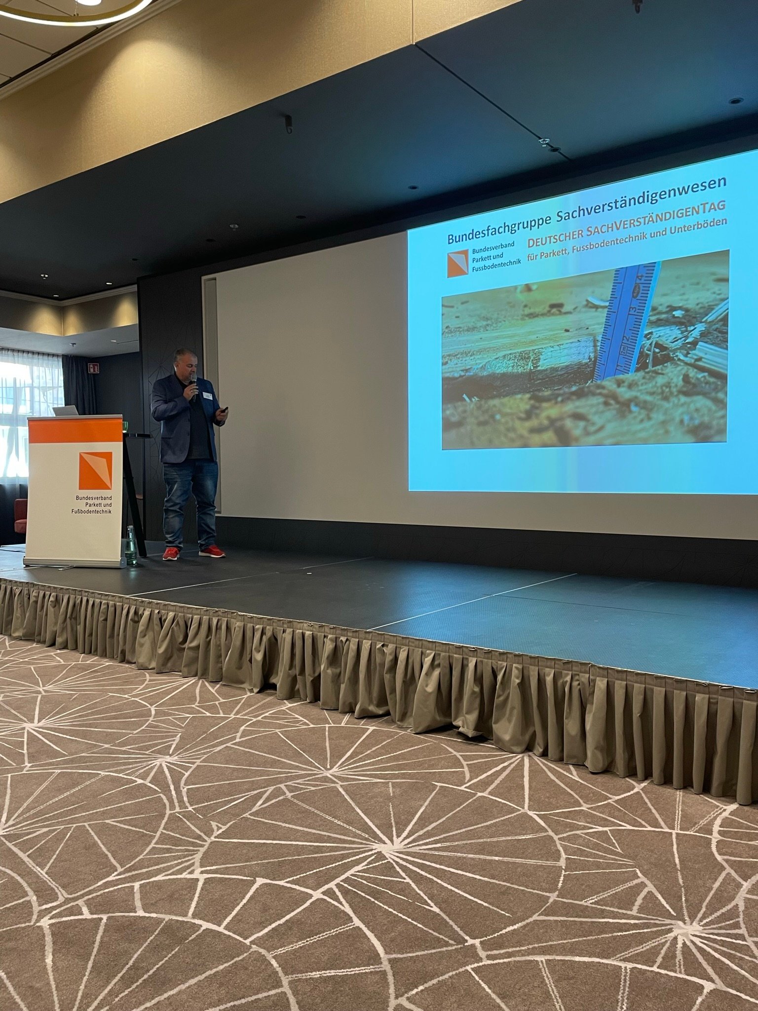 Deutscher Sachverständigentag Parkett und Fußbodentechnik