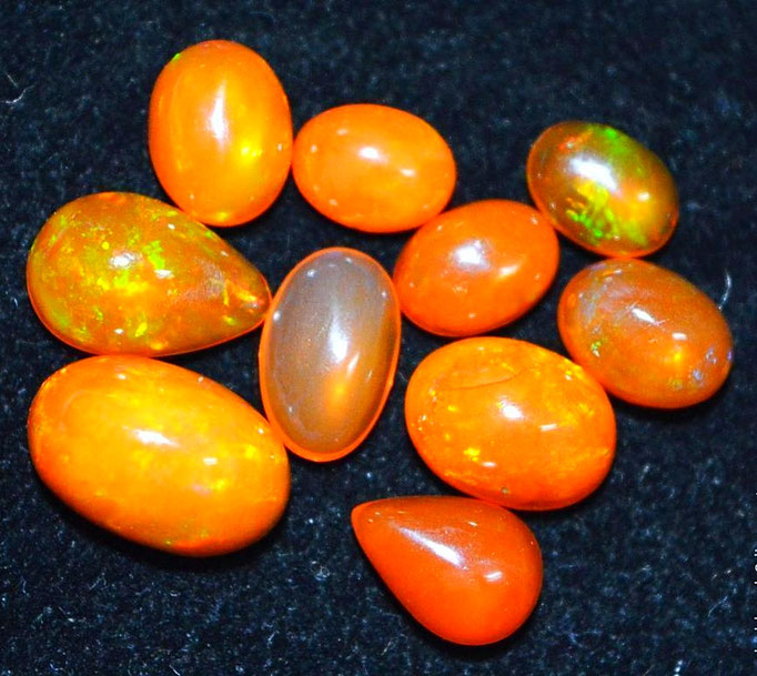 Оранжевый опал