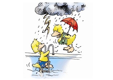 Bei Gewitter ist Baden lebensgefährlich. 