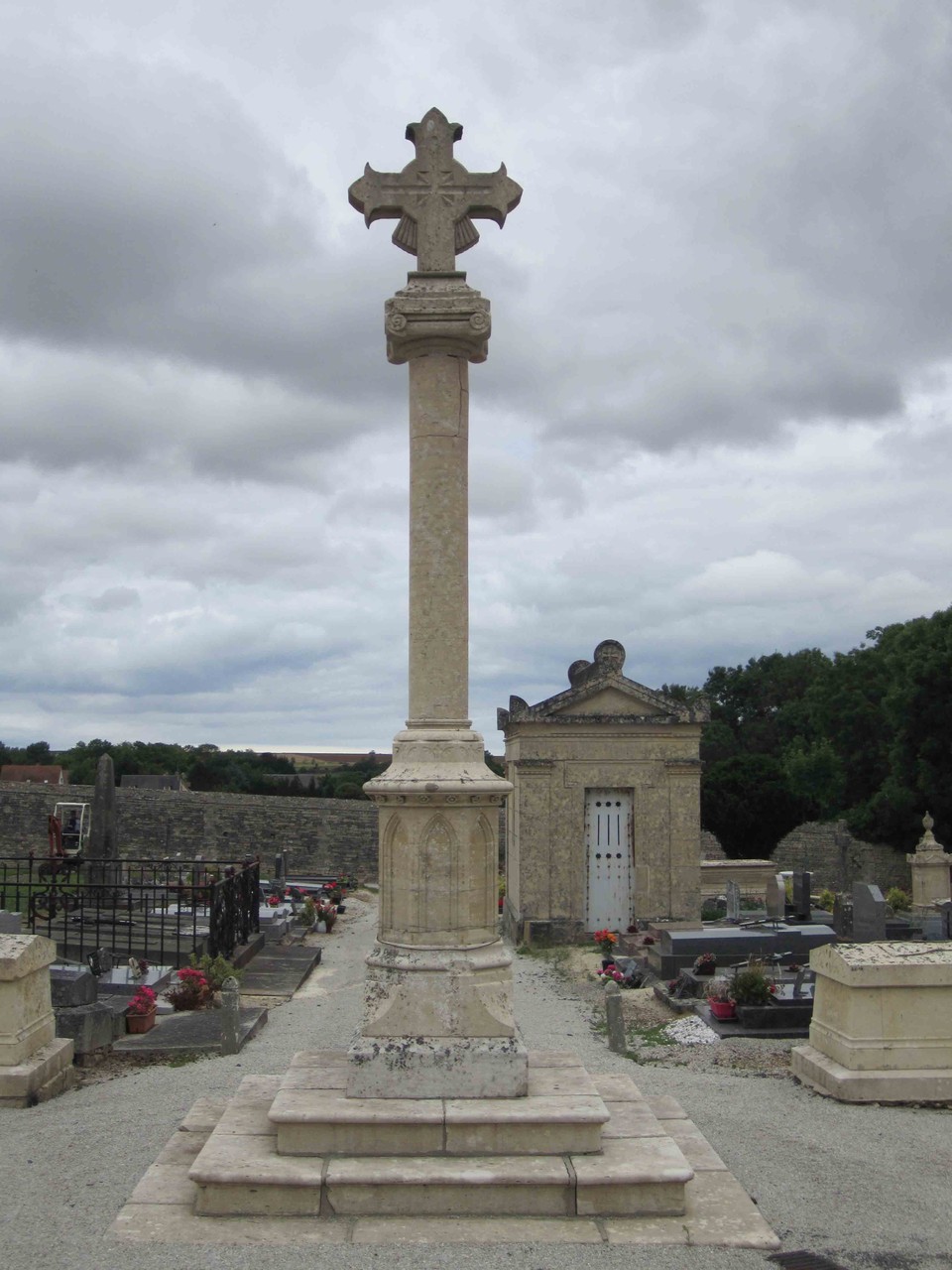 Croix de cimetière