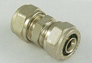 温水暖房用ヘッダー　輸入パイプ用継手