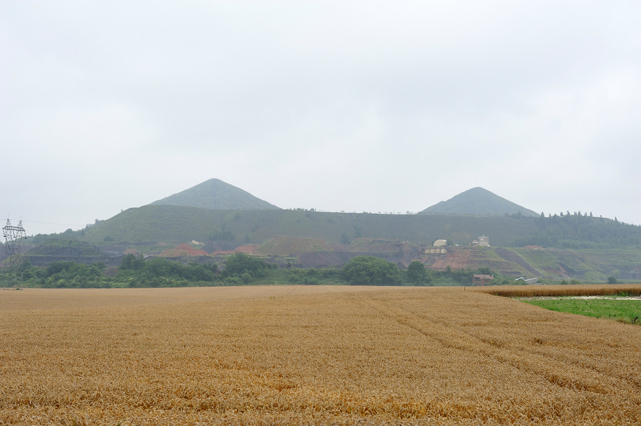 les terrils par Richard Soberka