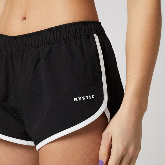 Mystic Layla Boardshorts Women Black bei WindSucht