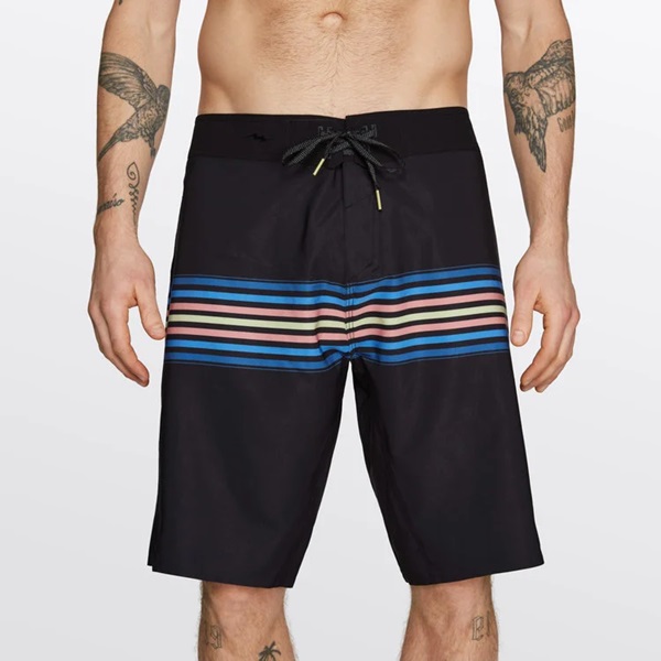 Mystic Unreal Performance Boardshort Black bei WindSucht