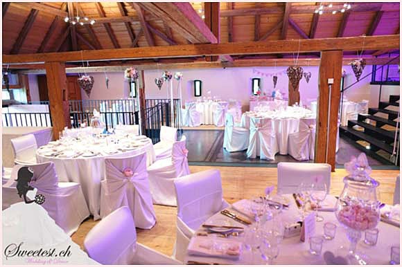 Dekoration & Organisation durch Sweetest Wedding - www.sweetest.ch