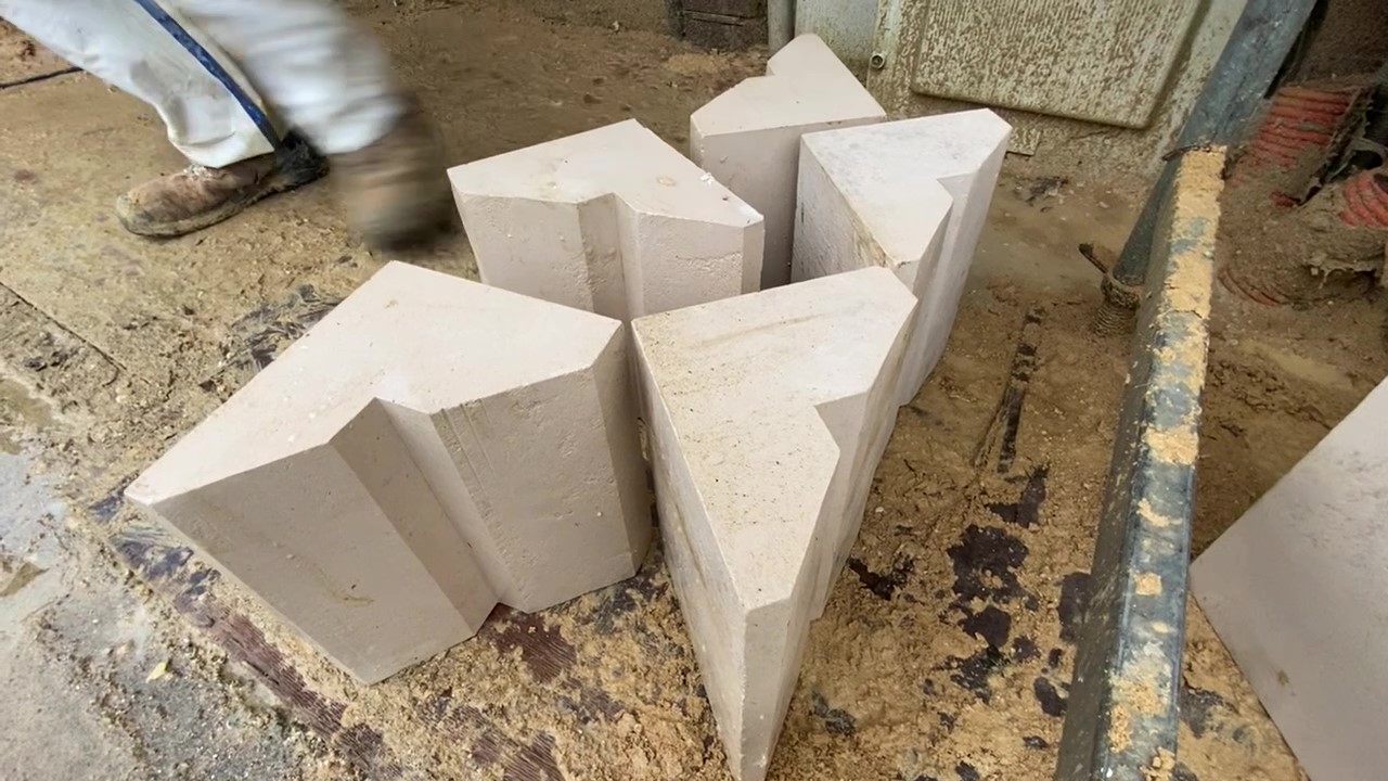 moulures pour la restauration de l'église de Saint-Laurent-de-Brévedent