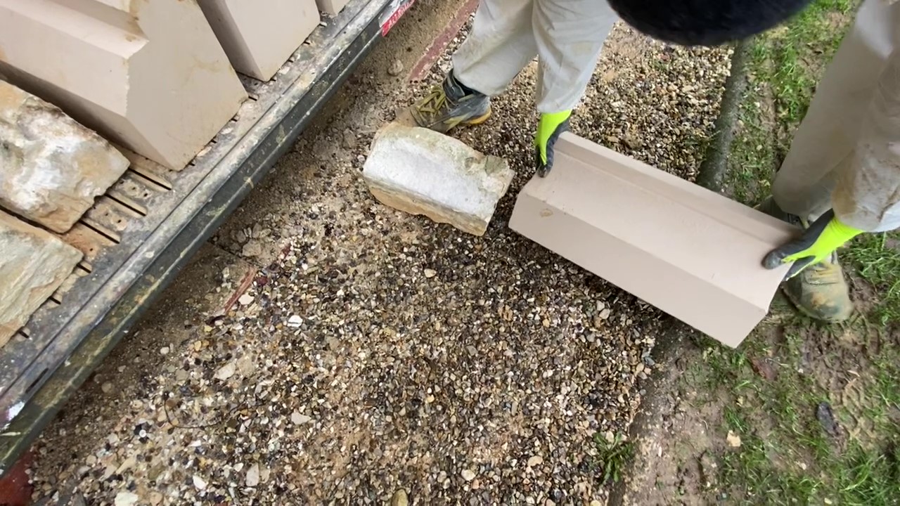 moulure pour la restauration de l'église de Saint-Laurent-de-Brévedent