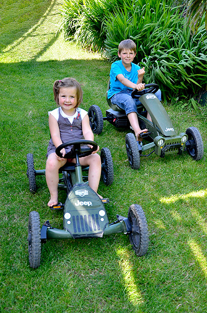 Les karting à pédales jeep