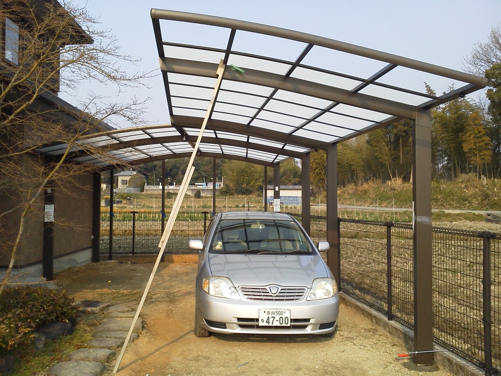 カーポートパネル取り付け完了 造園・外構・エクステリア工事@奈良県北葛城郡広陵町