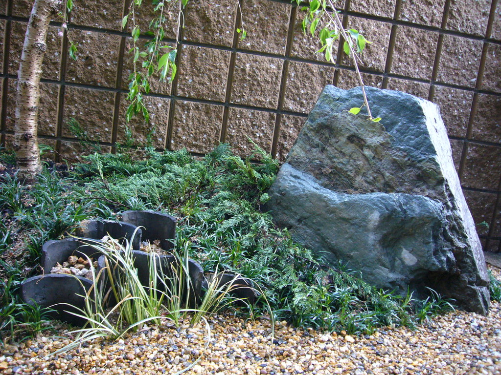 施主様の納屋で見つけた年代物です。