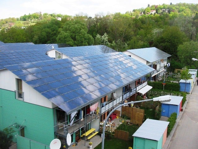 ヴォーバン住宅地の一角、ソーラーエネルギープラス住宅