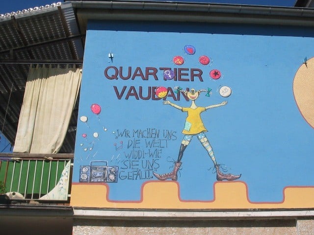 ヴォーバン住宅地の入り口のSUSI、歴史的な住民参加のすべてはここからはじまった